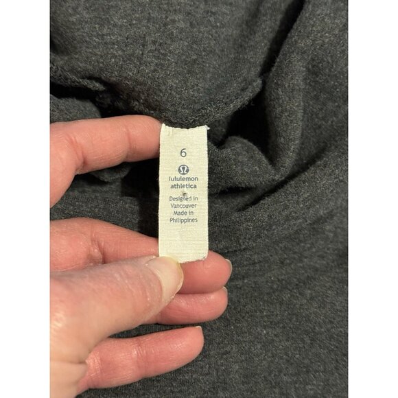 Lululemon Womens Pleated Gray Long Sleeves Turtleneck Blouse Size 6 - Picture 7 of 12